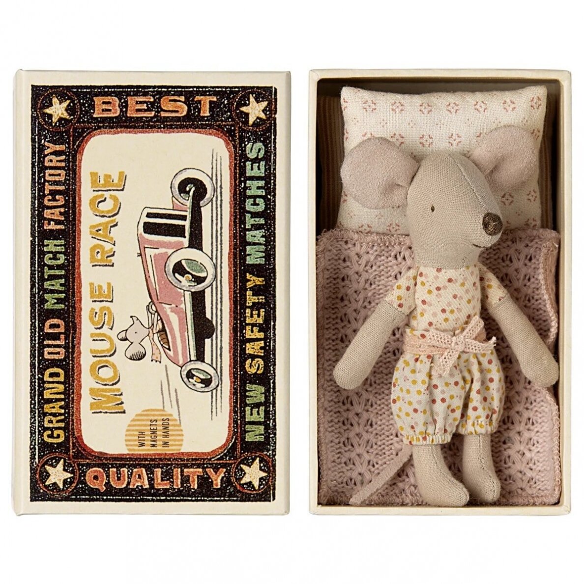 Little sister Mouse in Box, dots