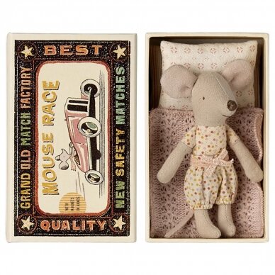 Little sister Mouse in Box, dots Little sister Mouse in Box, dots