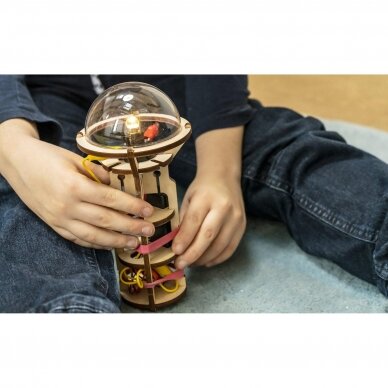 STEAM set MAKE A FLASHLIGHT, 8+ y. 1